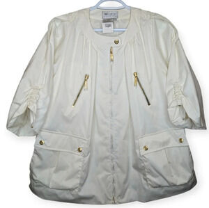 NWT Worth Petite  White w/ Gold Details Cropped Arm Belted Jacket P Size